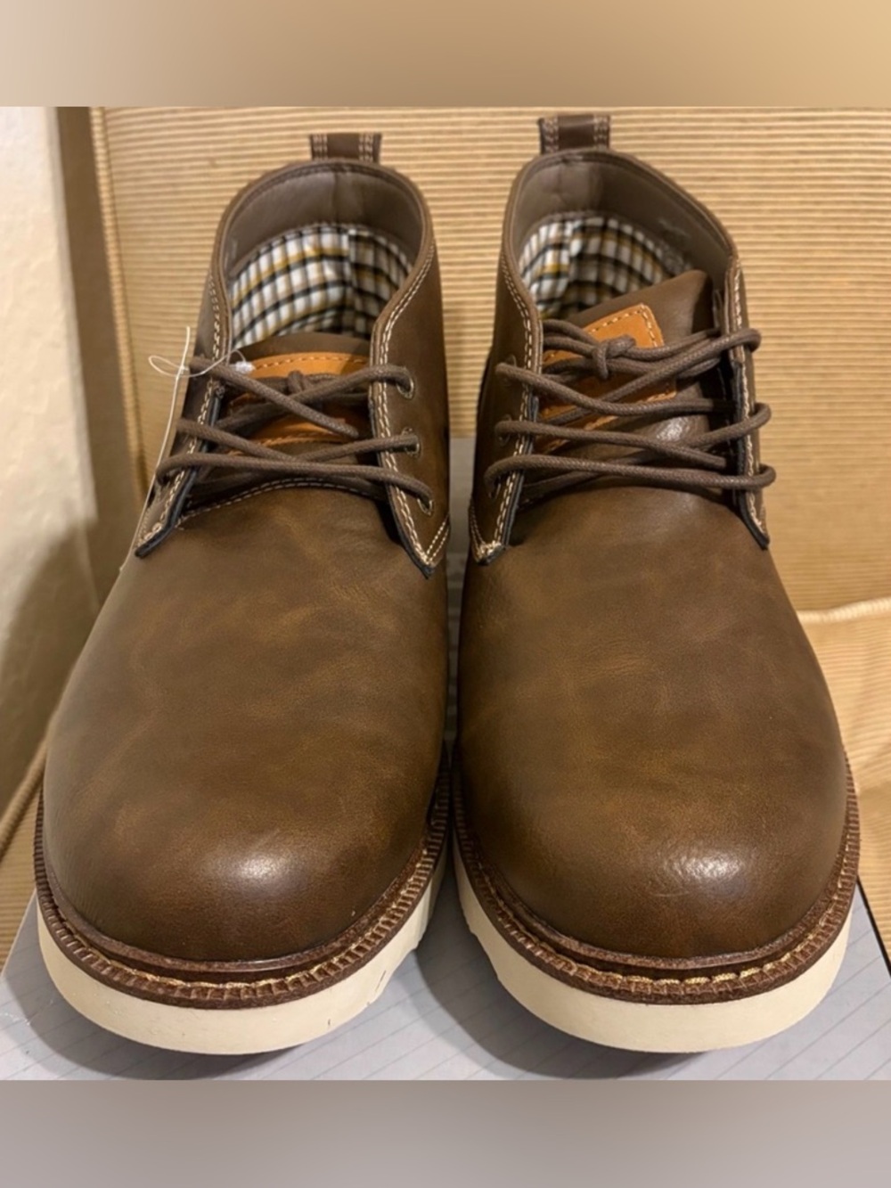 NWT Buffalo David Bitton Men’s Metcalf Chukka Boots in Brown - Size 13